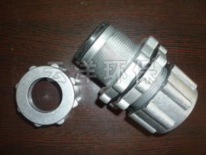 40mm穿壁连接器