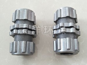 1.5寸穿壁连接器连接螺纹