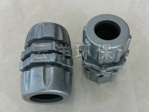 1.5寸穿壁连接器
